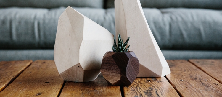 Foxwood Co.&nbsp;handmade and handcrafted wood succulent planter via Needles + Leaves blog.